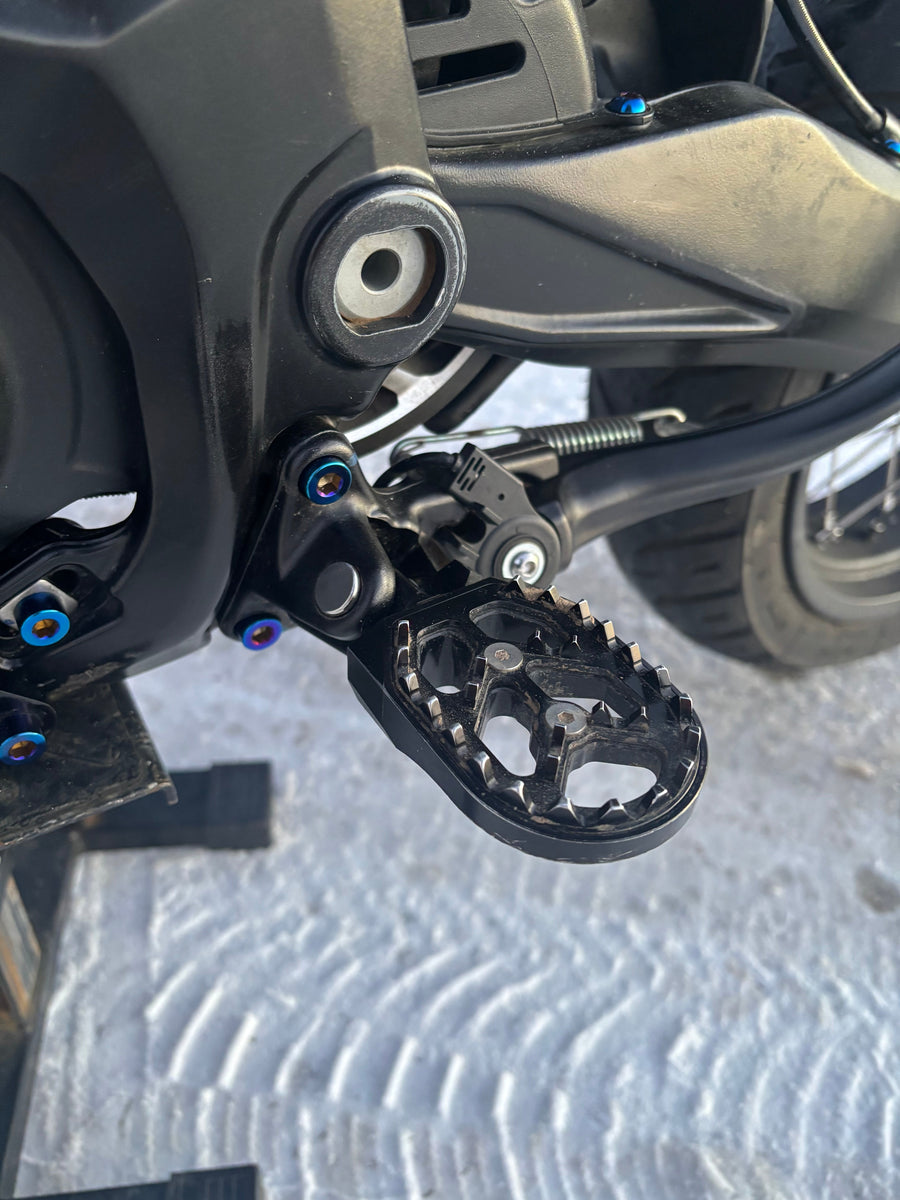 Surron Ultra Bee Titanium Bolt Kit