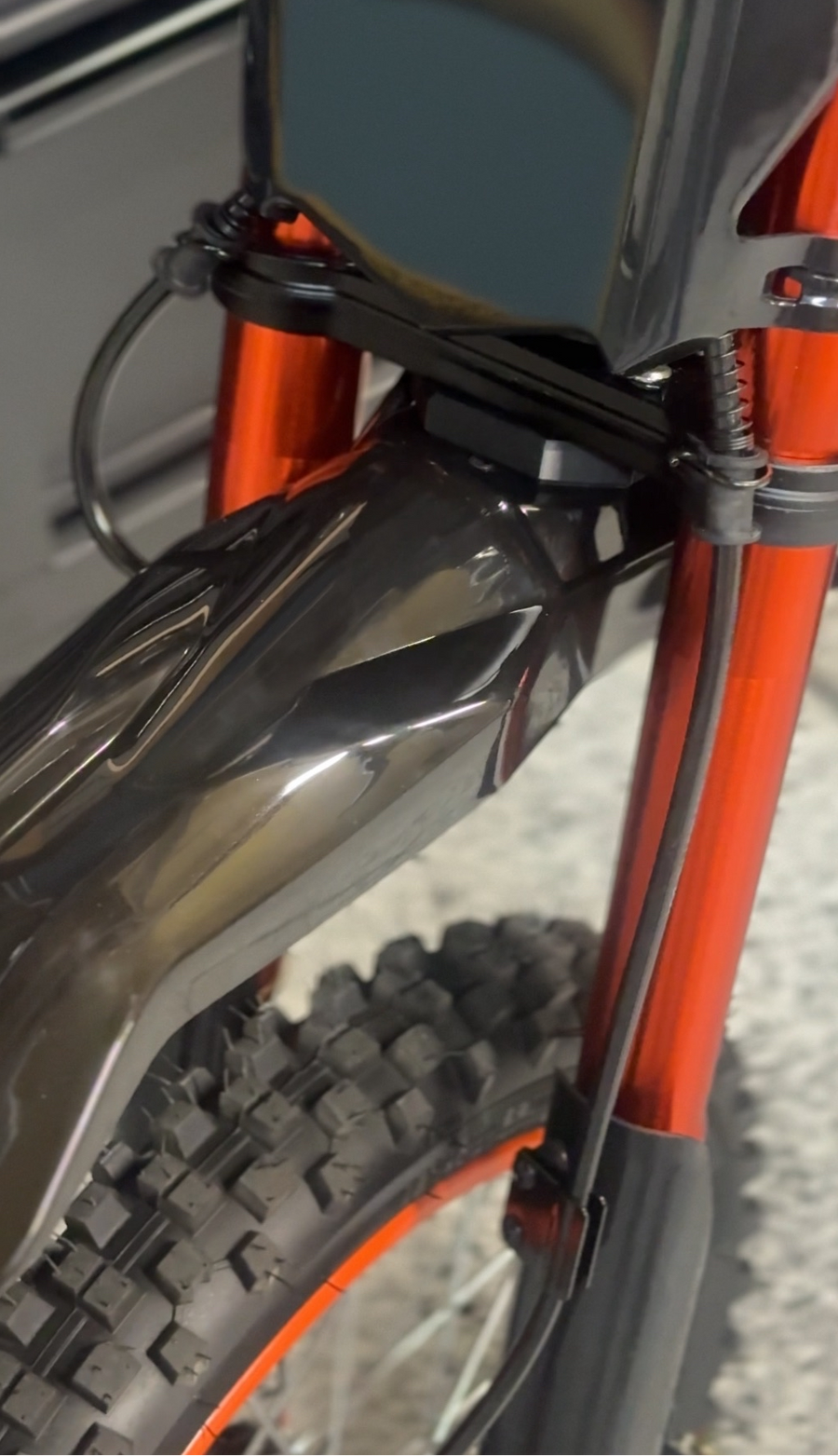 Tuttio / Yozma Surron Front Fender Kit