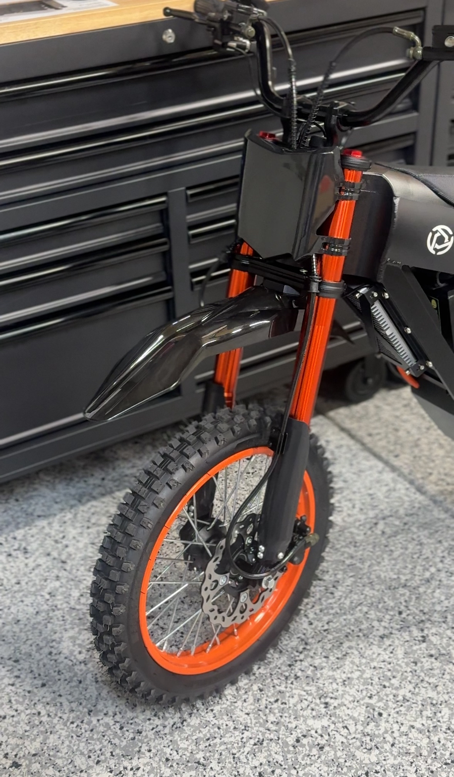 Tuttio / Yozma Surron Front Fender Kit
